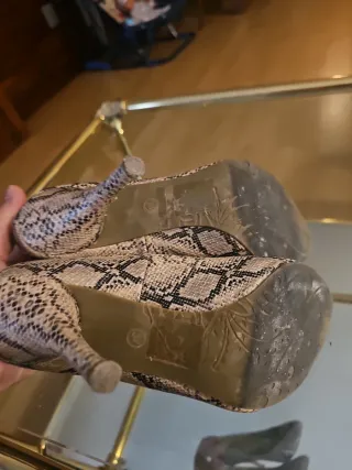 Zapatos Benavente Piel Tacón Serpiente