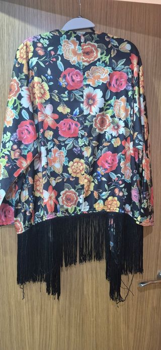 Kimono estampado flores negro talla única