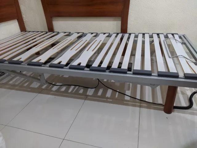CAMA ELÉCTRICA ARTICULADA