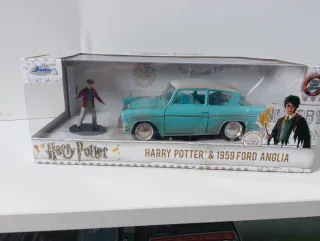 Harry Potter y Ford Anglia 1959 Jadaes escala 1/24