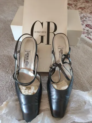 Zapato gris plateado, Georges Rech