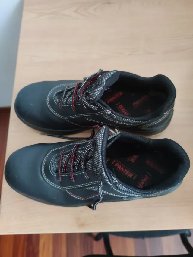 Zapatos marca española española impermeables