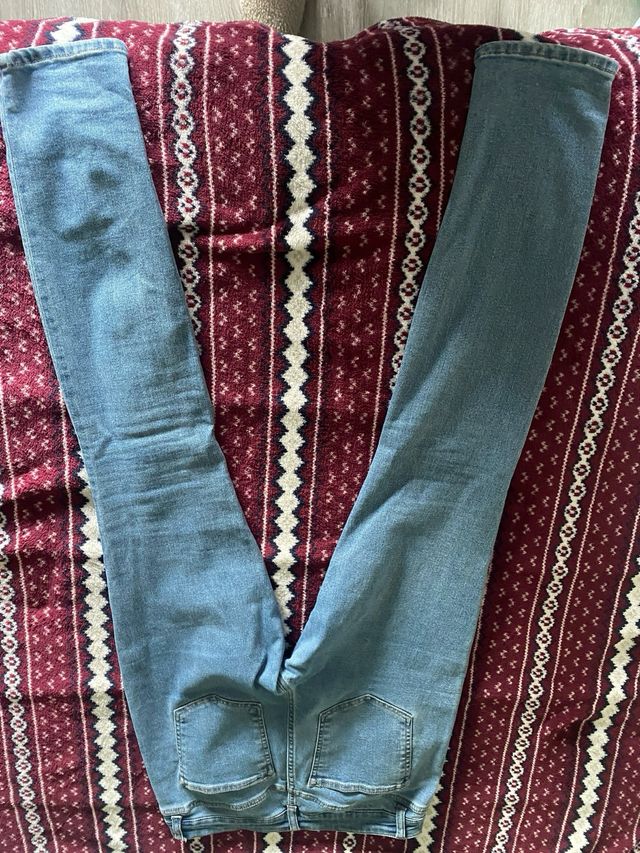 Vaqueros pitillo H&M Talla 38