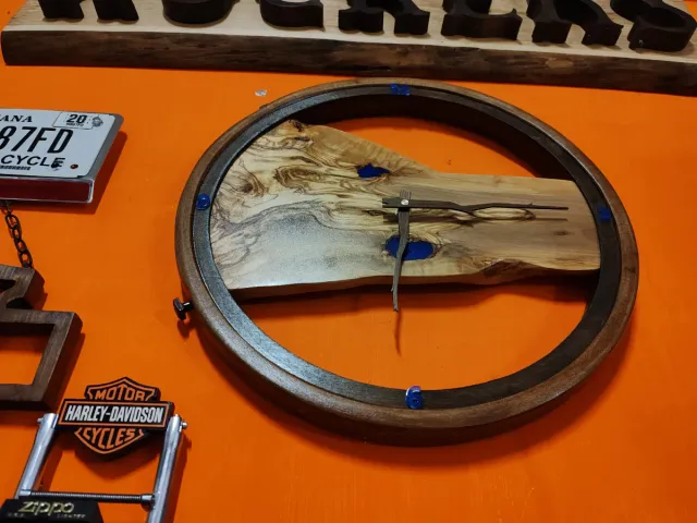 Orologio da parete legno ulivo e faggio