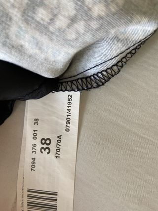 Falda Stradivarius Estampado Paisley Negro