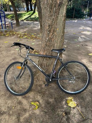 Bicicleta de montaña BH