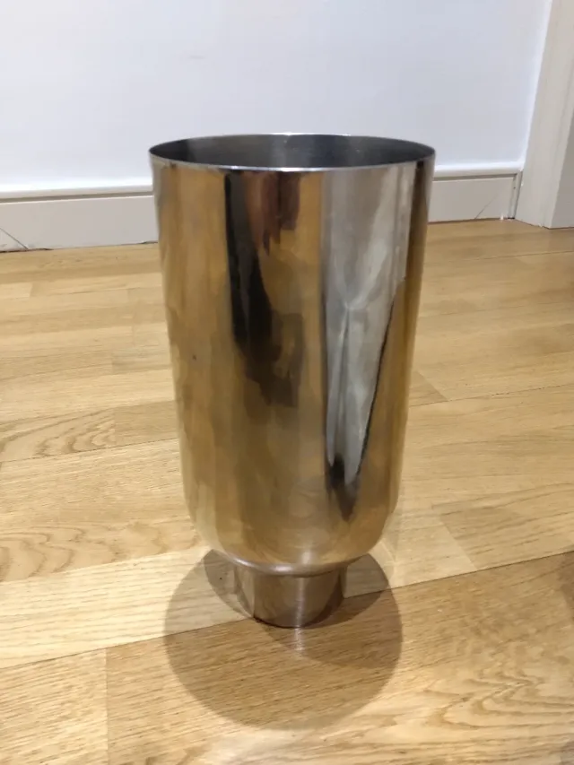 Jarrón metálico Zara Home plateado