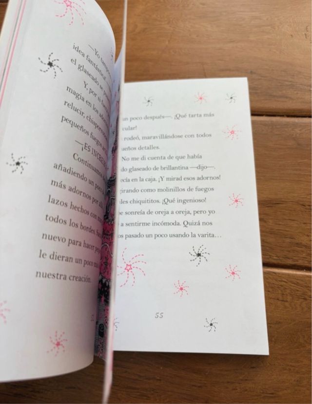 Isadora Moon va a una fiesta de pijamas / Isado...