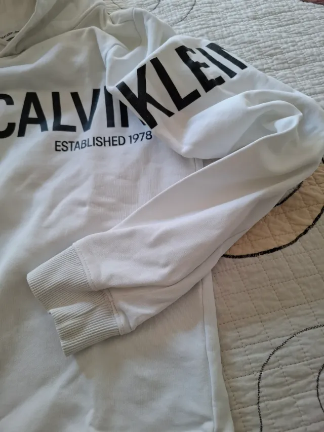 Sudadera Calvin Klein Jeans Talla 16