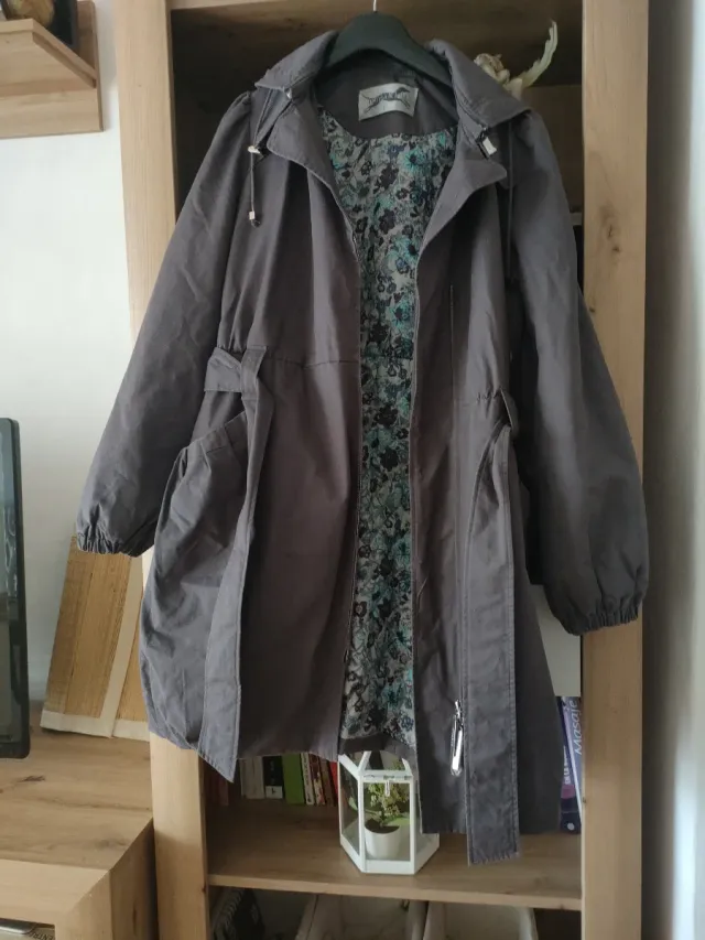 Abrigo Bimba y Lola Gris Tala(  No hago envíos).