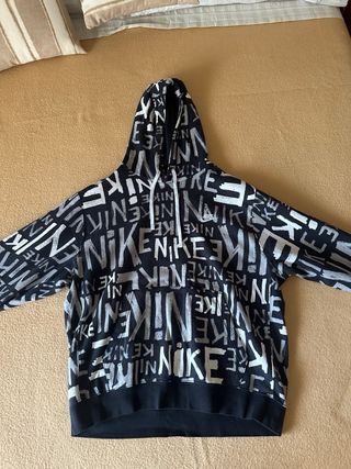 Sudadera Nike con estampado NIKE