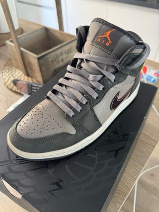Nike Air Jordan 1 MID SE Zapatillas