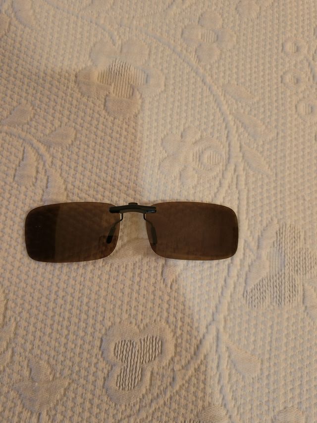 Clip Óculos Sol UV400 Castanho