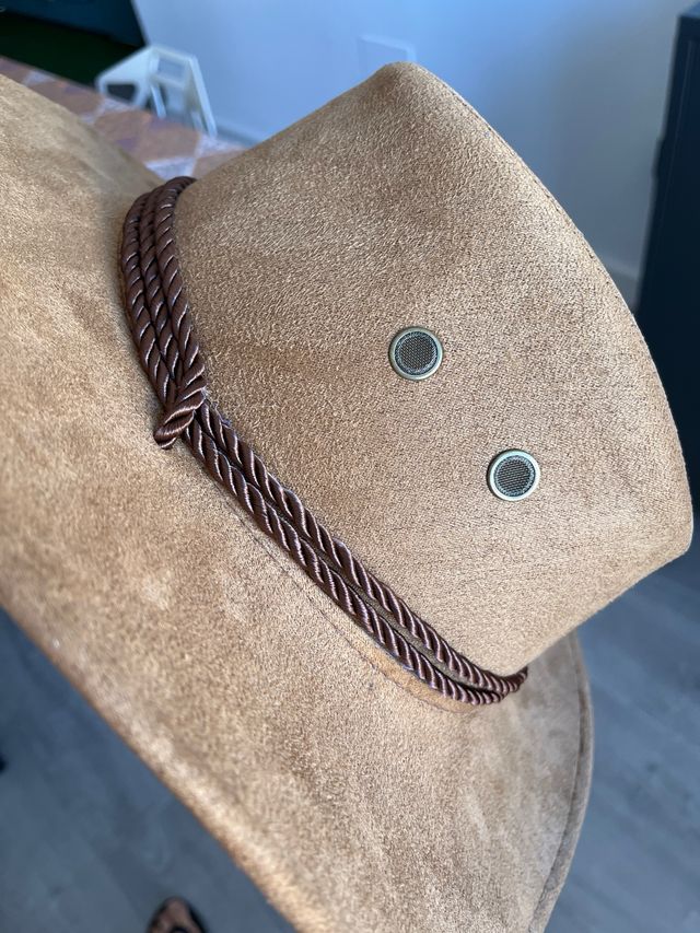 Sombrero de fieltro marrón contorno 57 cm