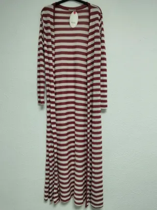 Chaqueta larga a rayas