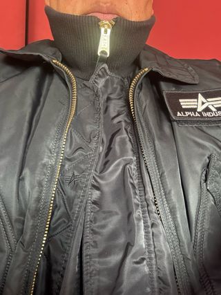 Chaqueta y Chaleco Alpha Industries Negro