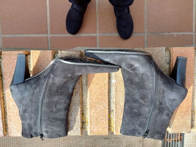 Botines Perlato Ante Negro Talla 38