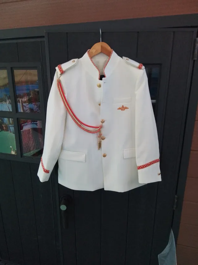 Traje de Comunión Blanco y Dorado
