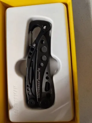Leatherman Skeletool CX CON FODERO