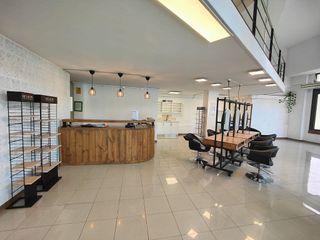 Local comercial en alquiler en Mas Rampinyó - Carrerada en Montcada i Reixac