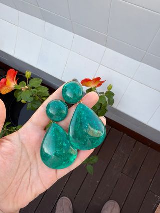 Pendientes verdes grandes