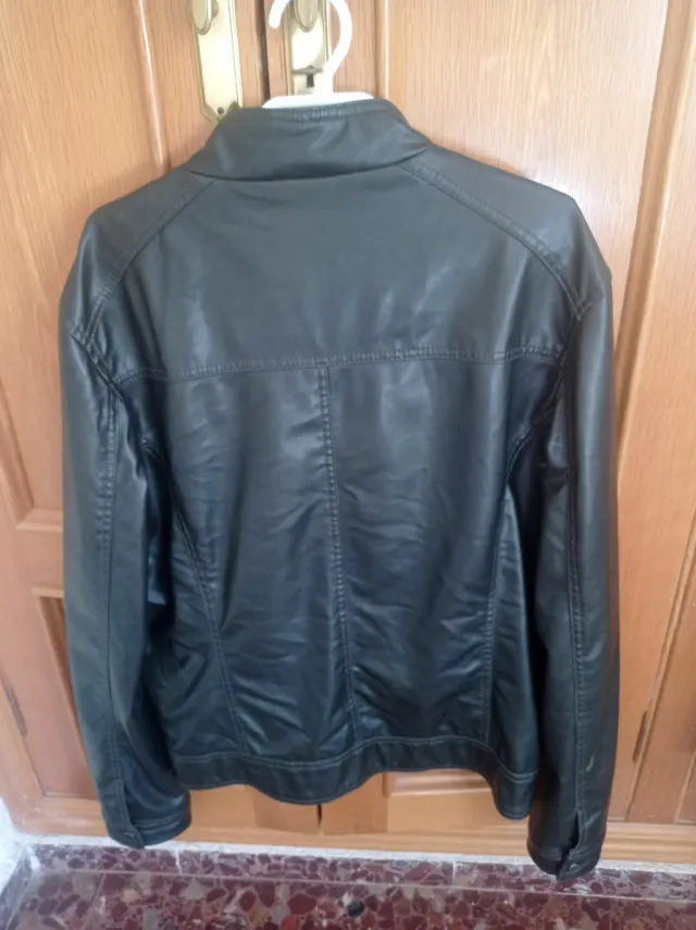 Chaqueta polipiel Zara hombre verde oscuro