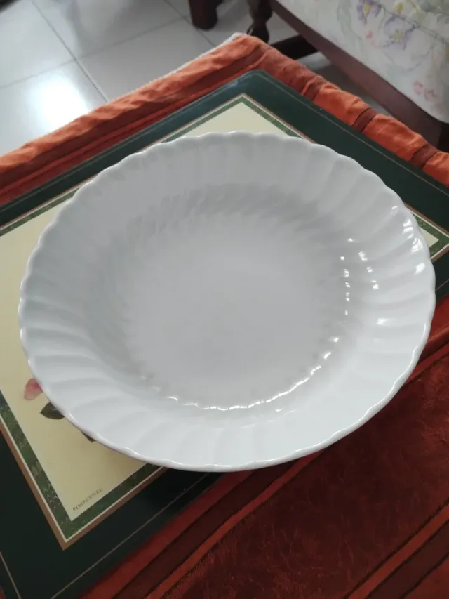 Ciotola Richard Ginori in porcellana bianca