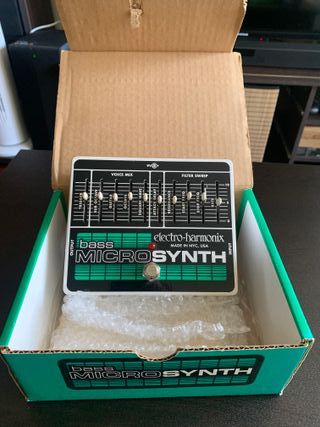 Electro Harmonix Bass Microsynth