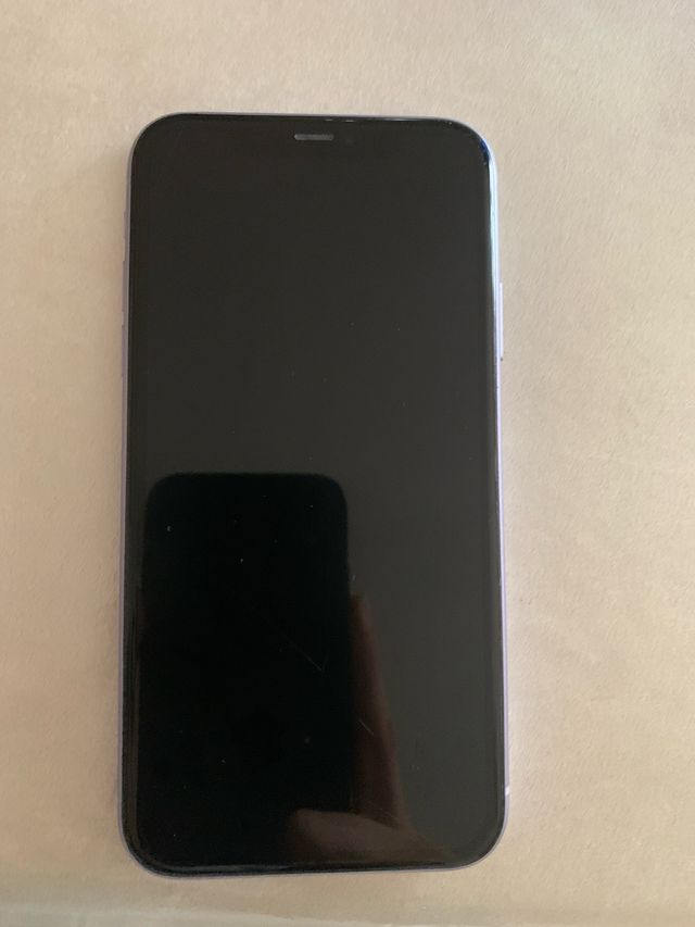 iPhone 11 Morado