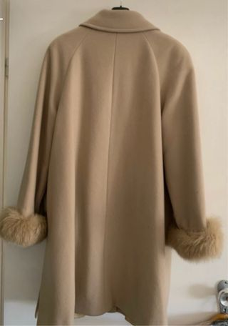 Cappotto donna beige con pelliccia