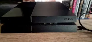 Consola Sony PS4 Negra