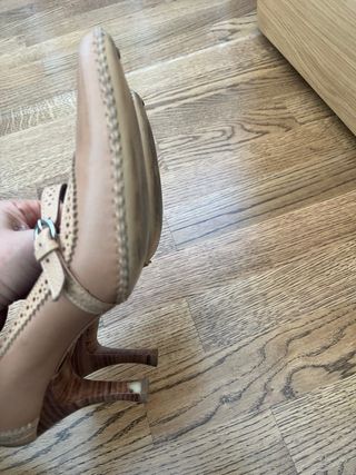 Zapatos Adela Gil Talla 38 Beige