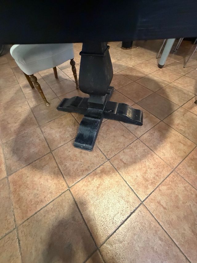 Mesa redonda comedor 1,30m madera negra