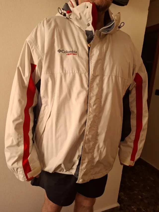 Chaqueta Columbia Vertex Beige y Roja