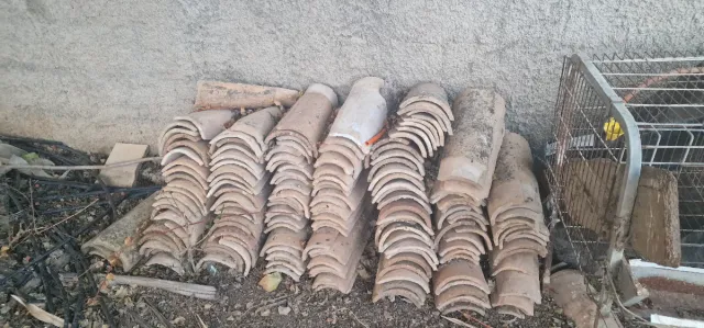 Tejas rústicas de barro 0,80€ unidad