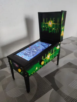 Mini flipper Virtual Alien Legacy