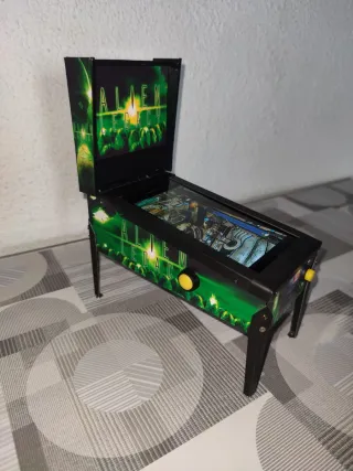 Mini flipper Virtual Alien Legacy