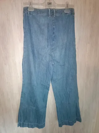 Vaqueros Zara acampanados