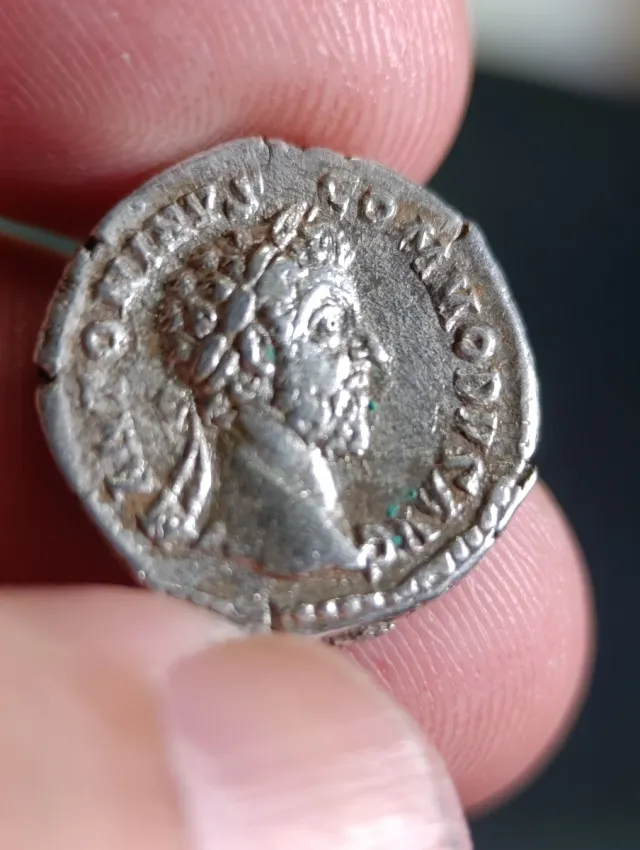 Moneda Romana Emperador Cómodo