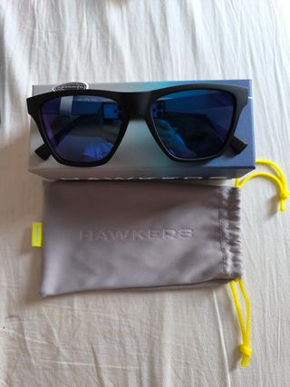 Gafas de sol Hawkers negras y azules