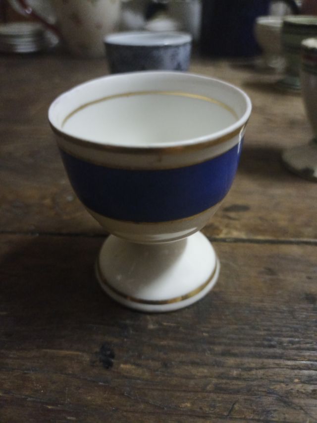 Juego de copas para huevos