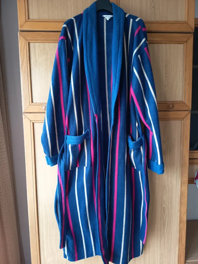 Bata calentita azul y rosa