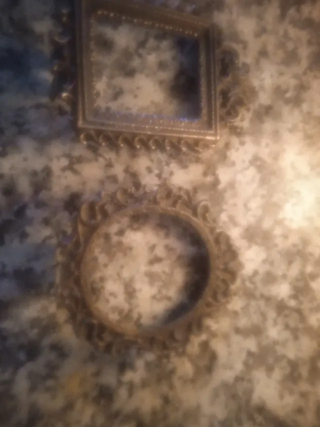 Marco antiguo decorativo