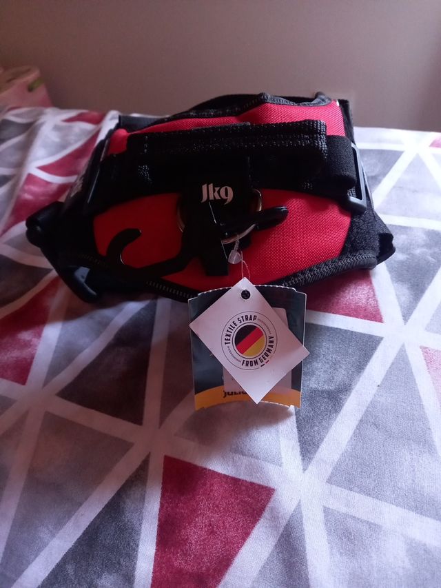 Arnés Julius K9 perro negro/rojo