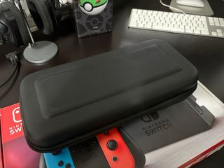 Nintendo Switch verde y Rojo +juegos +funda