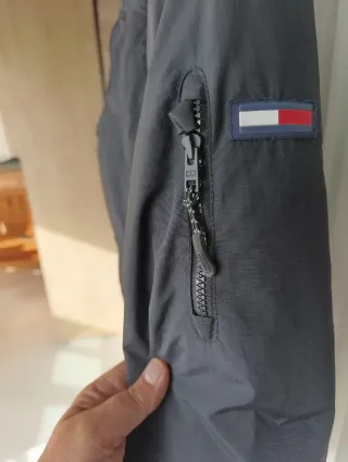 Abrigo negro Tommy Hilfiger