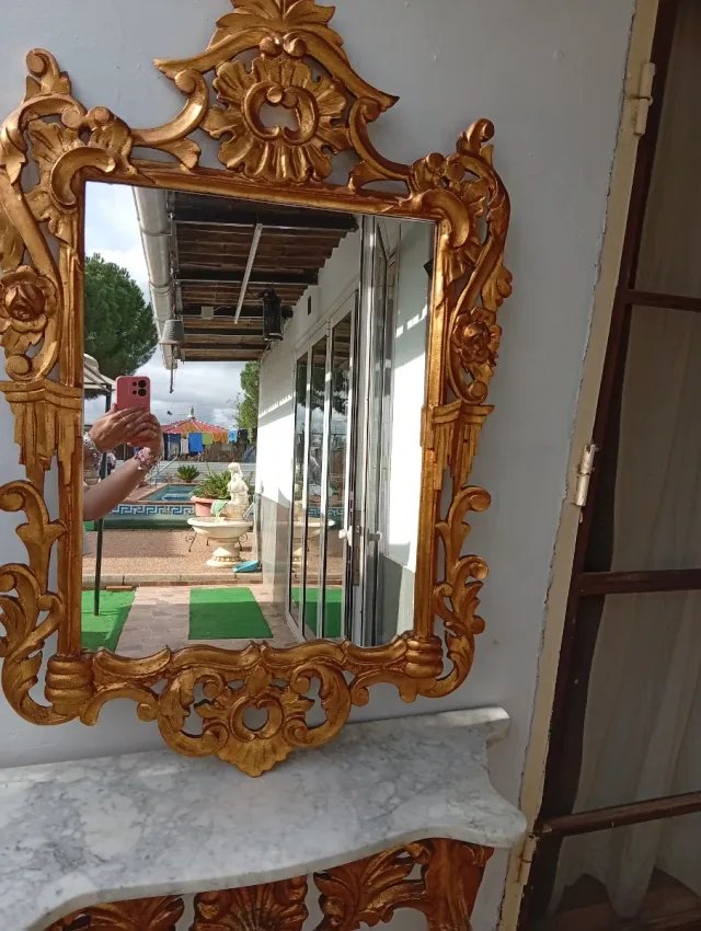 Consola Antigua Madera y Mármol Dorada