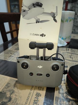 Dron DJI Mini 2 SE