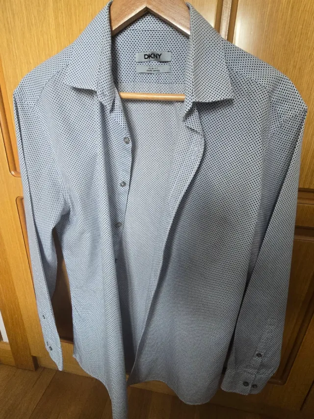 Camisa DKNY Slim Fit Talla M