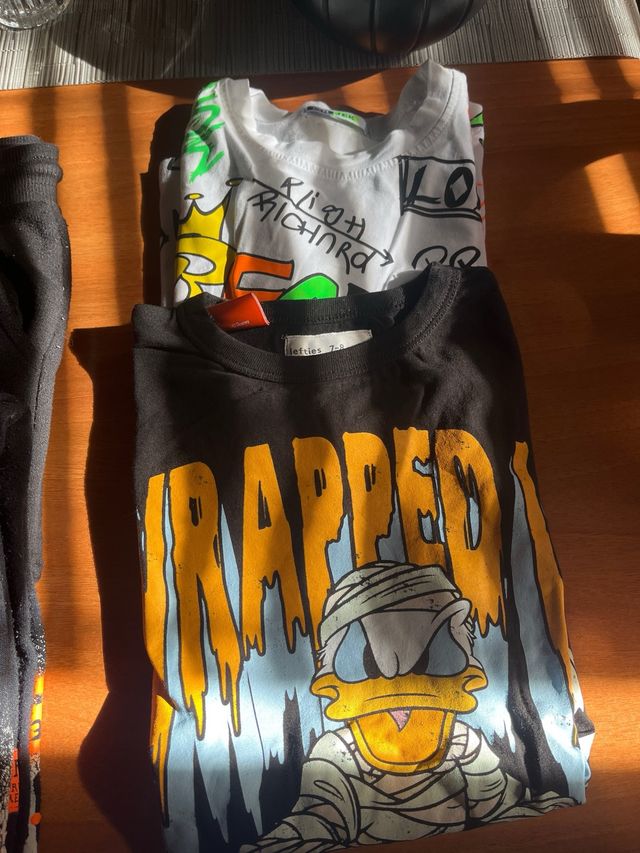 Lote 4 Pantalones Chándal y 2 Camisetas 7/8 años